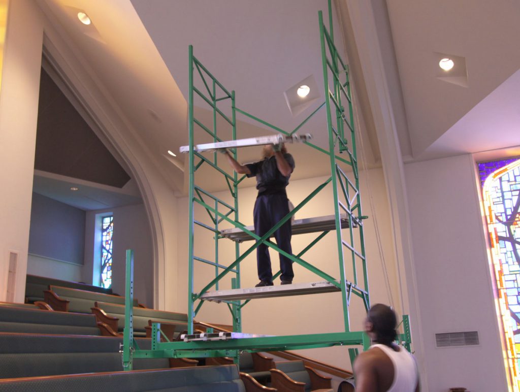 Scaffolding for stepped floors in churches